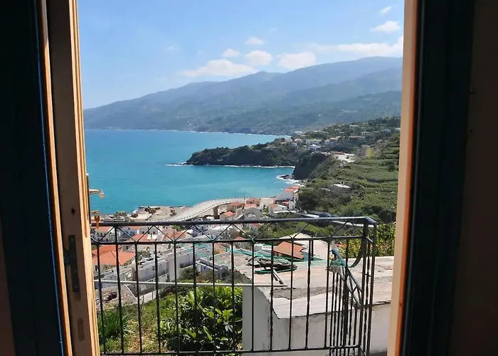 Ikaria - Evdilos Village , Katsirifos