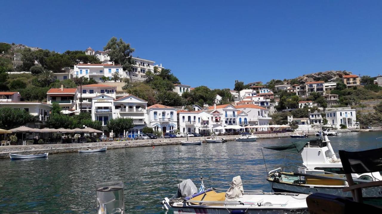 Ikaria - Village , Katsirifos