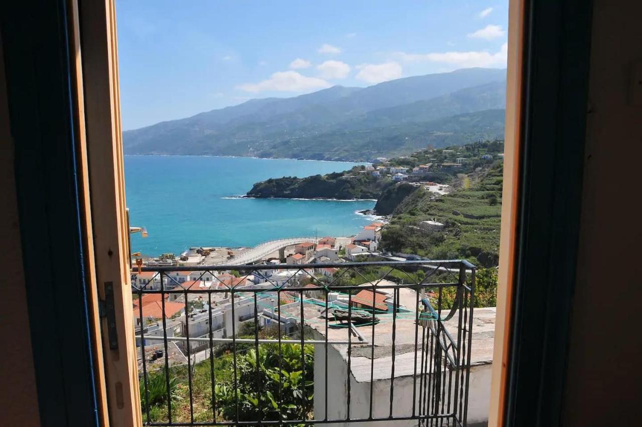 Ikaria - Village , Katsirifos Holiday home